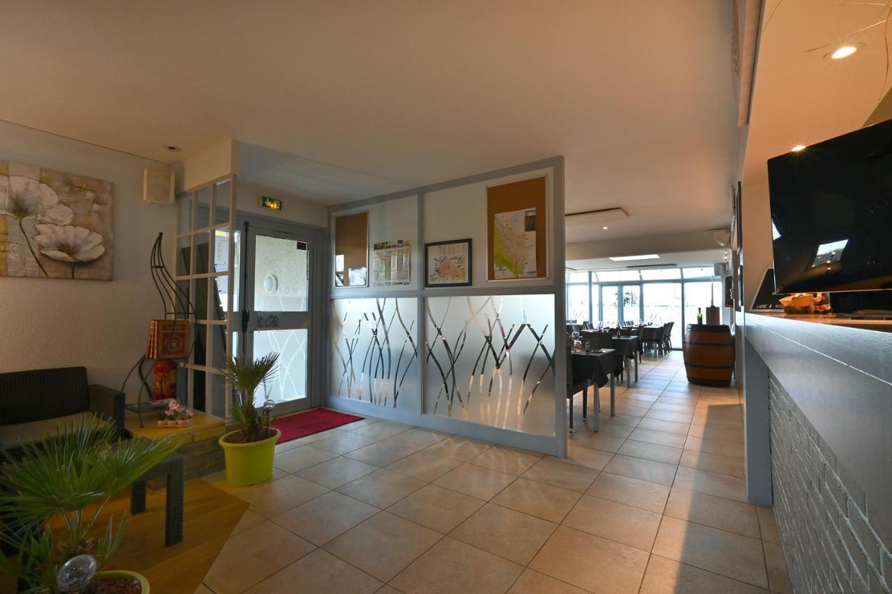 Logis Hotel Horus Restaurant Les Bruyeres Toulenne Exterior photo